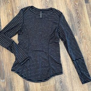 Long sleeve Workout top - small like new